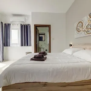 Sir William Reid Apartment Sliema