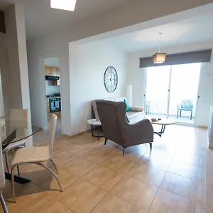 Maestro Iii Apartment Larnaca